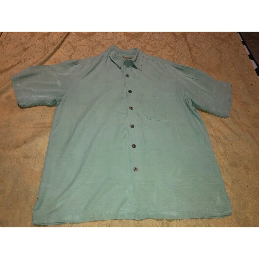 Carribean Green 100% Silk Sailboat Short Sleeve Button Up Shirt Size  Medium